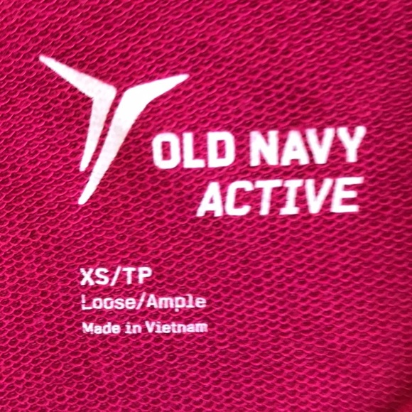 Old Navy Active raspberry workout top with back cutout and thumb holes, size XS - Picture 6 of 7